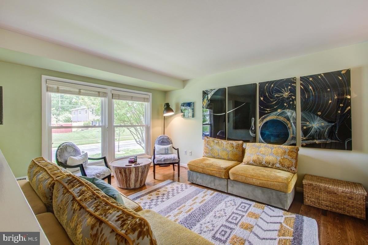 10108 Kohler Rd - Photo 5 of 32