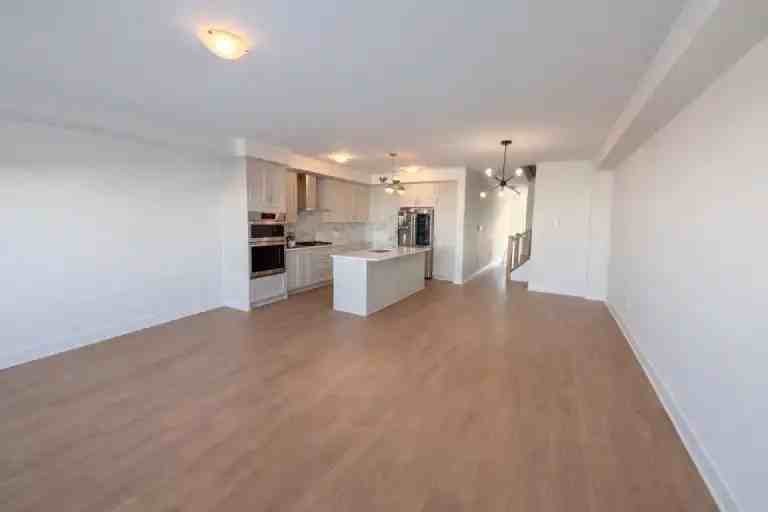 71 Greer St - Photo 2 of 8