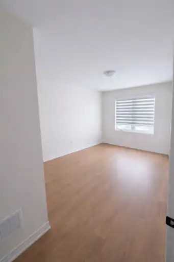 71 Greer St - Photo 6 of 8