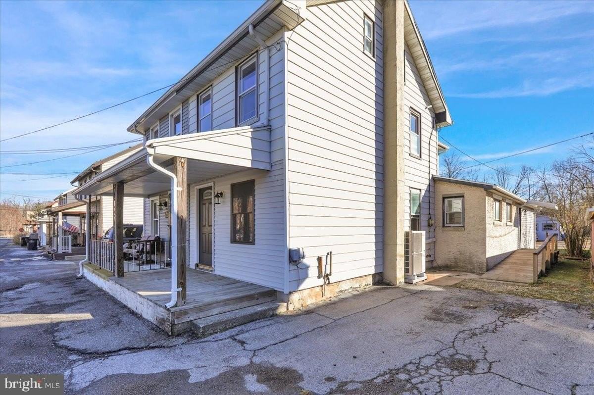 21 Seyfert Dr - Photo 2 of 17