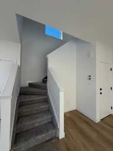 12514 114 Ave Nw - Photo 2 of 18