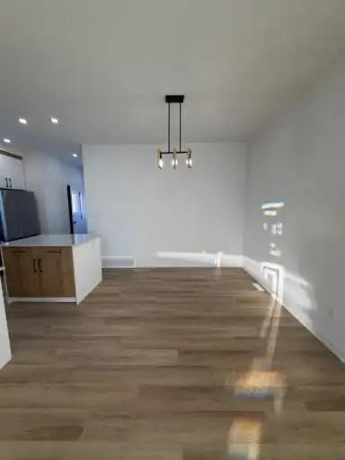 12514 114 Ave Nw - Photo 5 of 18