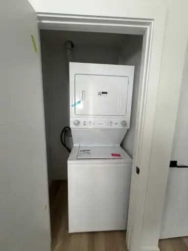 12516 114 Ave Nw - Photo 4 of 12