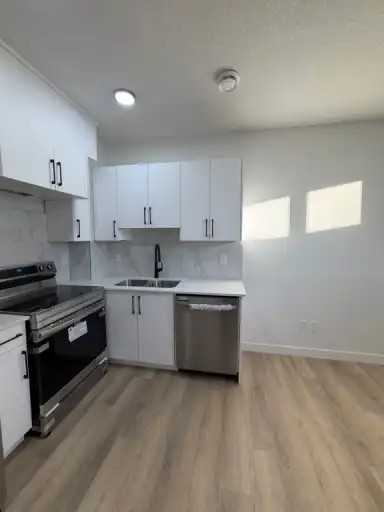 12516 114 Ave Nw - Photo 7 of 12