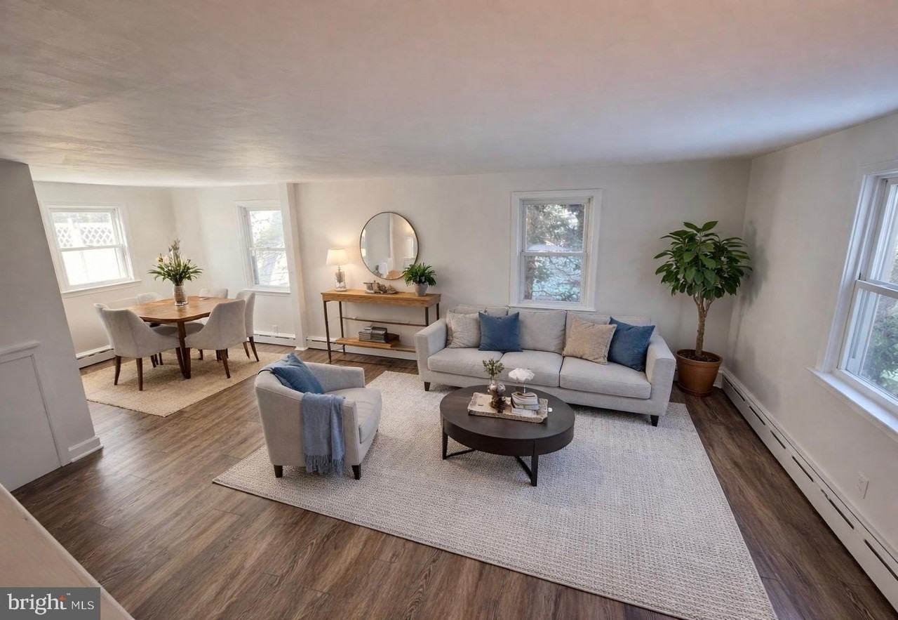 726 Hilltown Pike - Photo 3 of 16