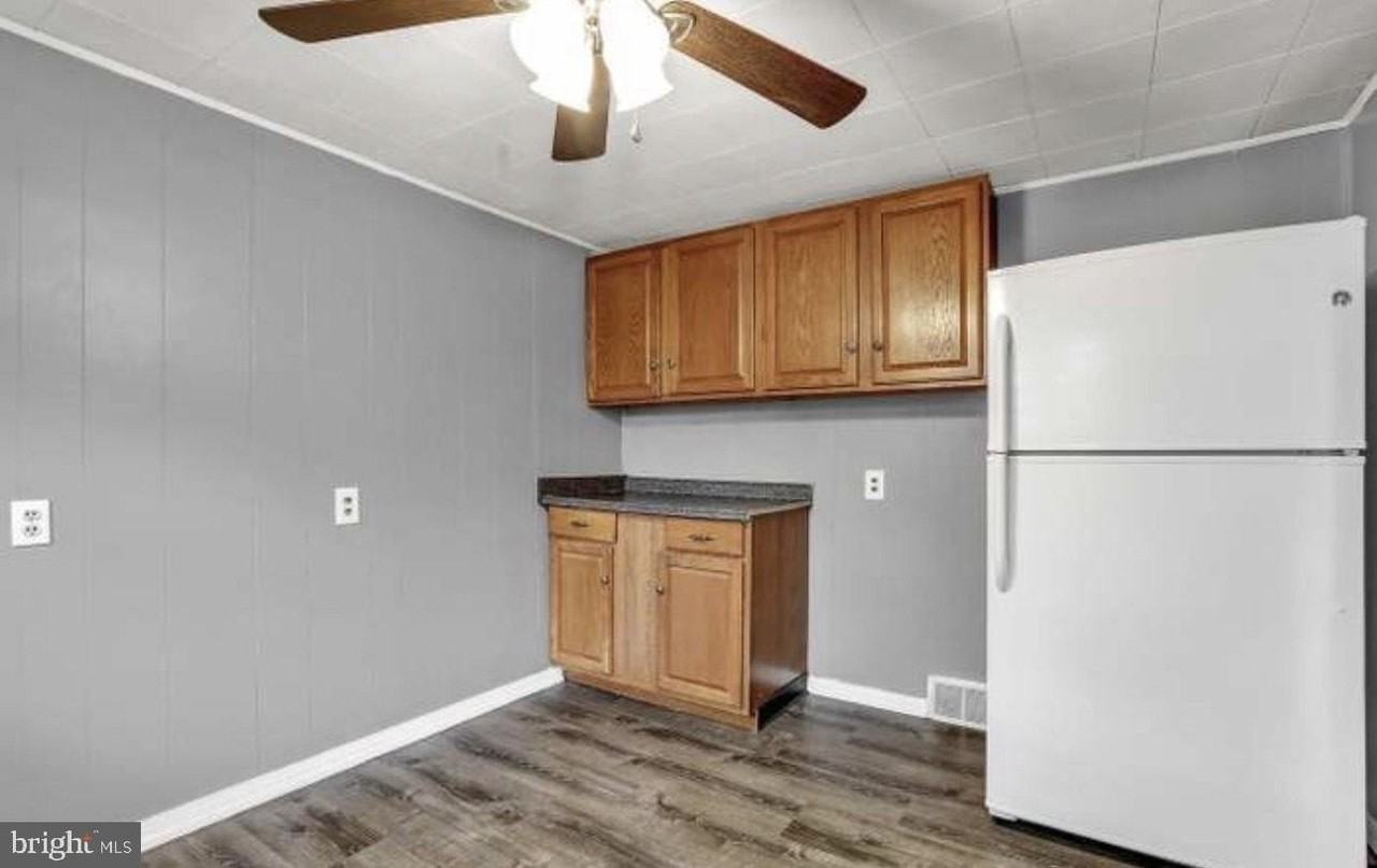 924 Bellevue Ave - Photo 5 of 8