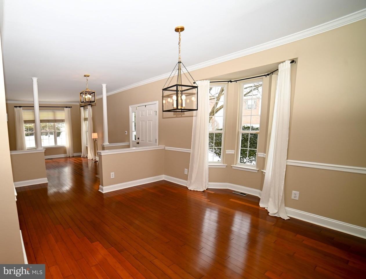 134 Lydia Ln - Photo 5 of 39