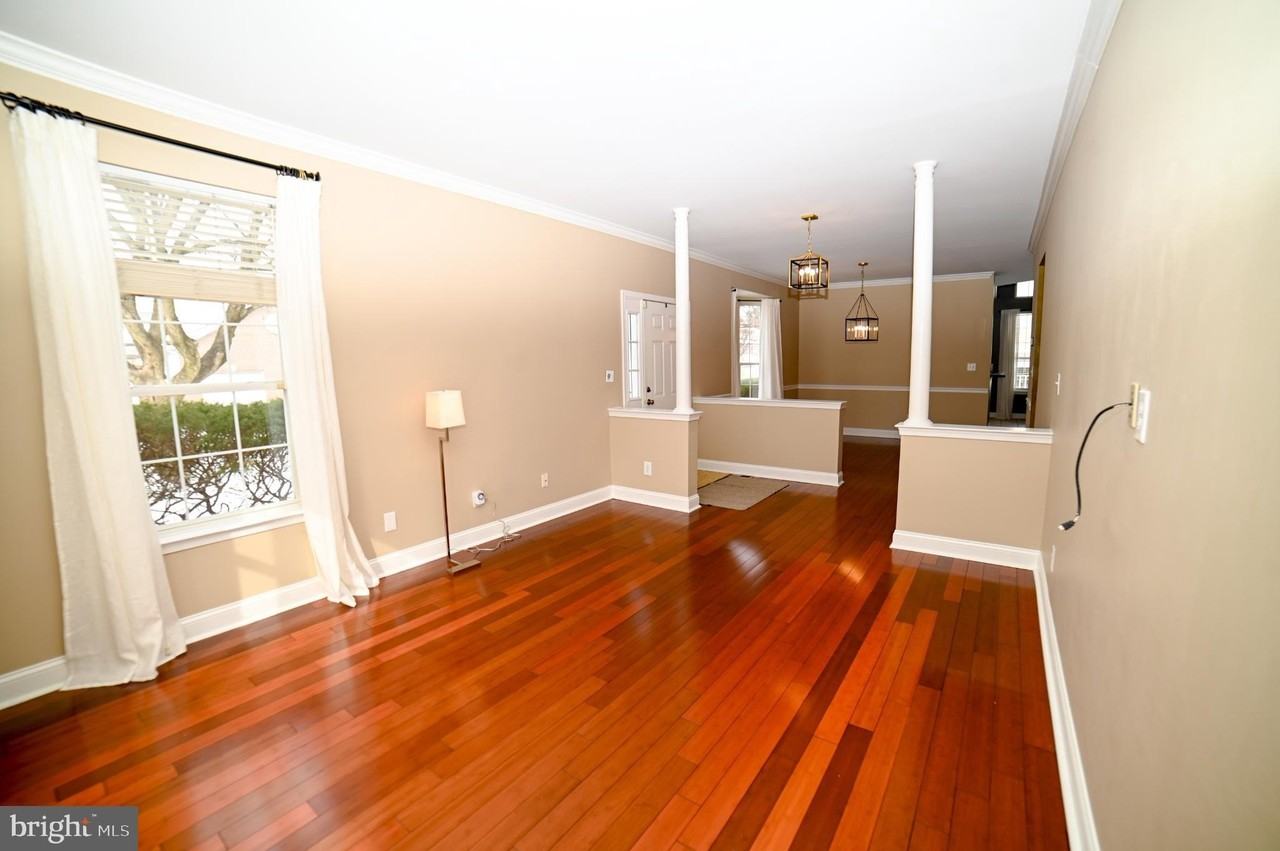 134 Lydia Ln - Photo 6 of 39