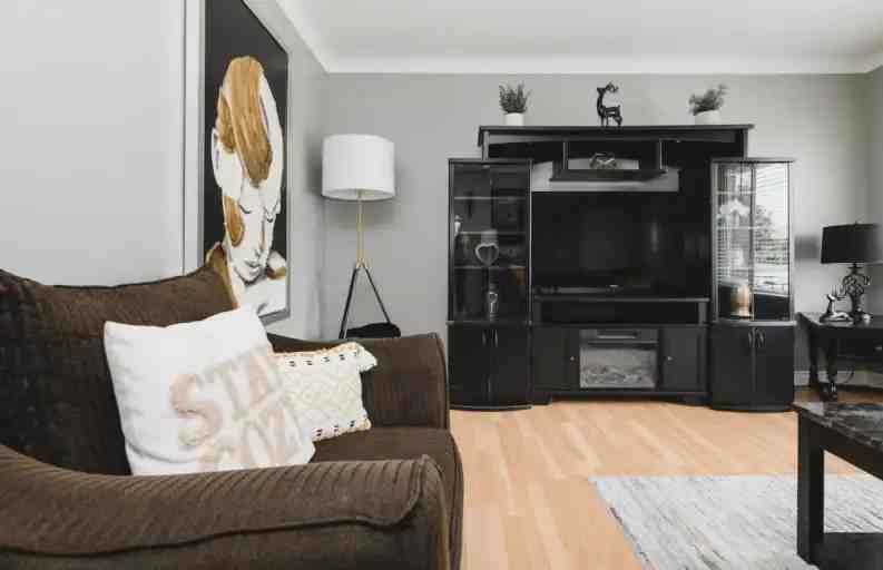 47 Bryden Ave - Photo 5 of 19