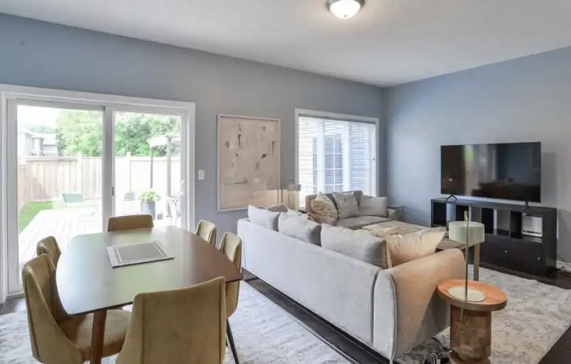 42 Pearl Dr - Photo 2 of 16