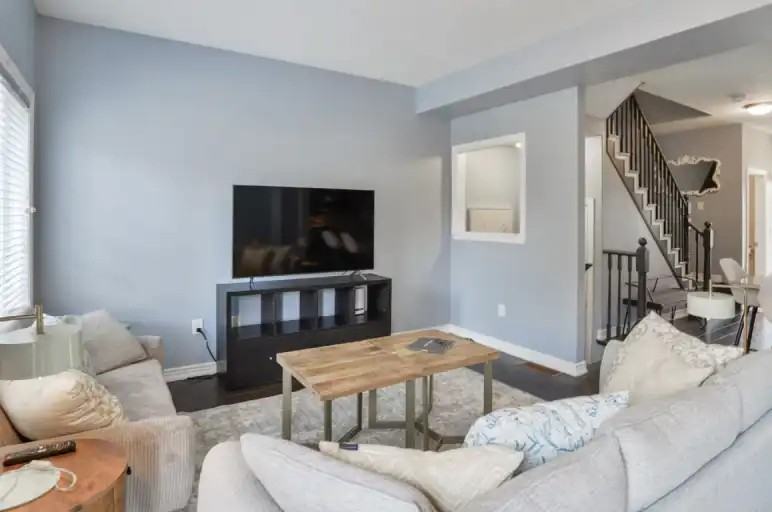 42 Pearl Dr - Photo 3 of 16