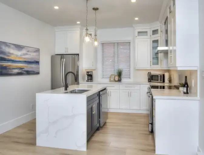 76 George St N - Photo 2 of 15