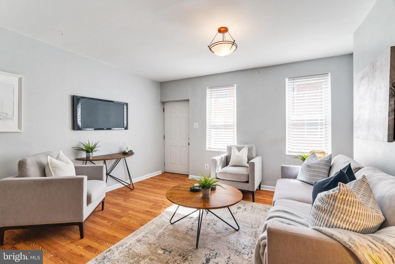 1825 Webster St - Photo 2 of 33