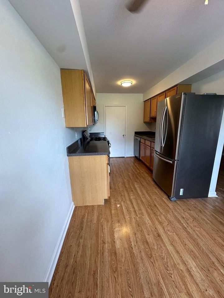 12135 Academy Rd Unit 18 #18 - Photo 5 of 14