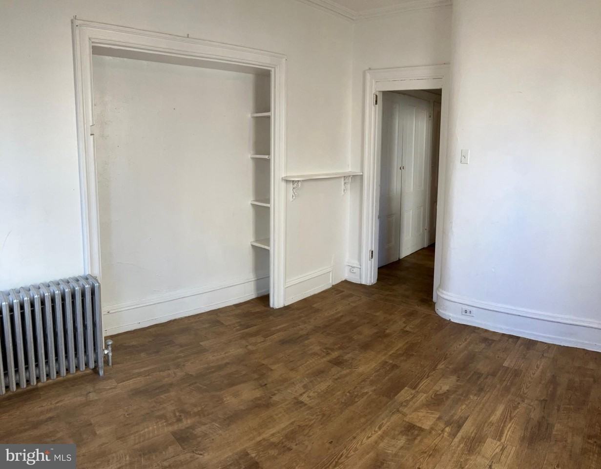 2215 Catharine St Unit 2 #2 - Photo 6 of 11