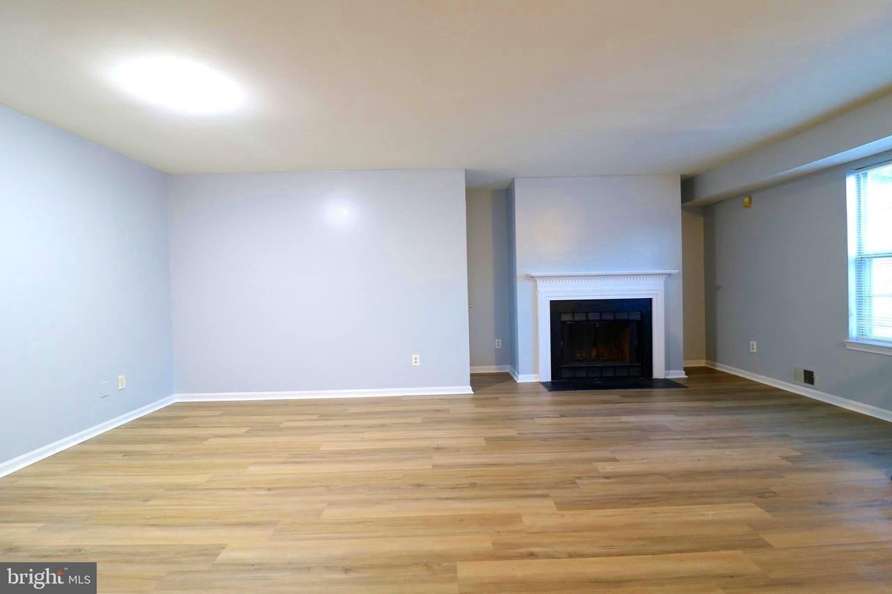 4152 Dawn Valley Ct - Photo 5 of 13