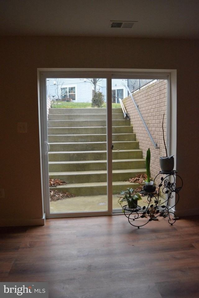 17000 Charlesbourg Pl - Photo 2 of 22