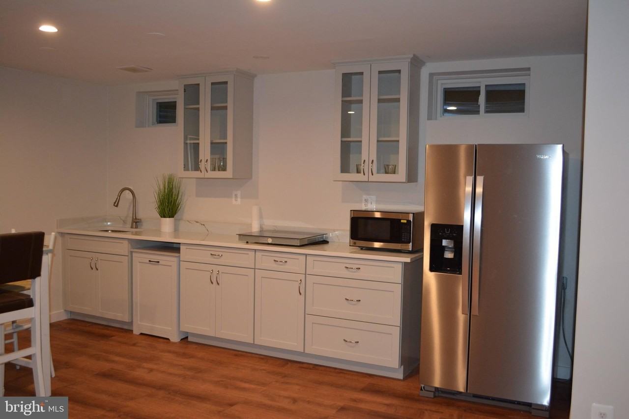 17000 Charlesbourg Pl - Photo 7 of 22