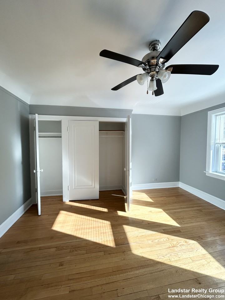 4450 W George St #1 - Photo 4 of 10