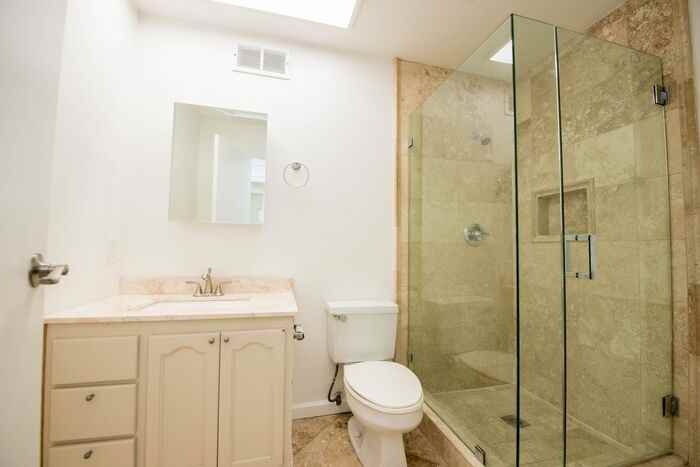 1733 Gisler Ave #NA - Photo 2 of 11