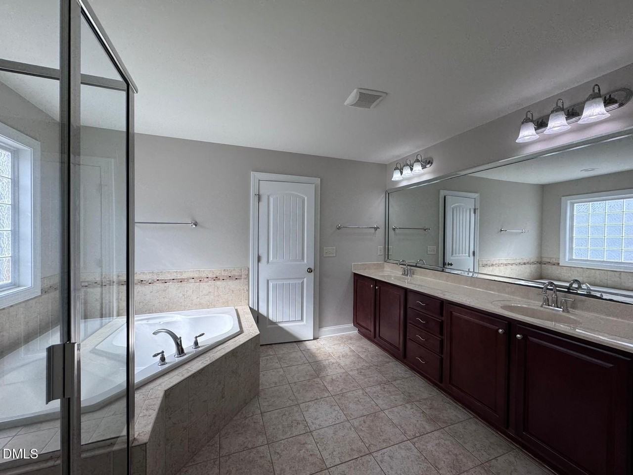 4116 Plum Branch Dr - Photo 7 of 42