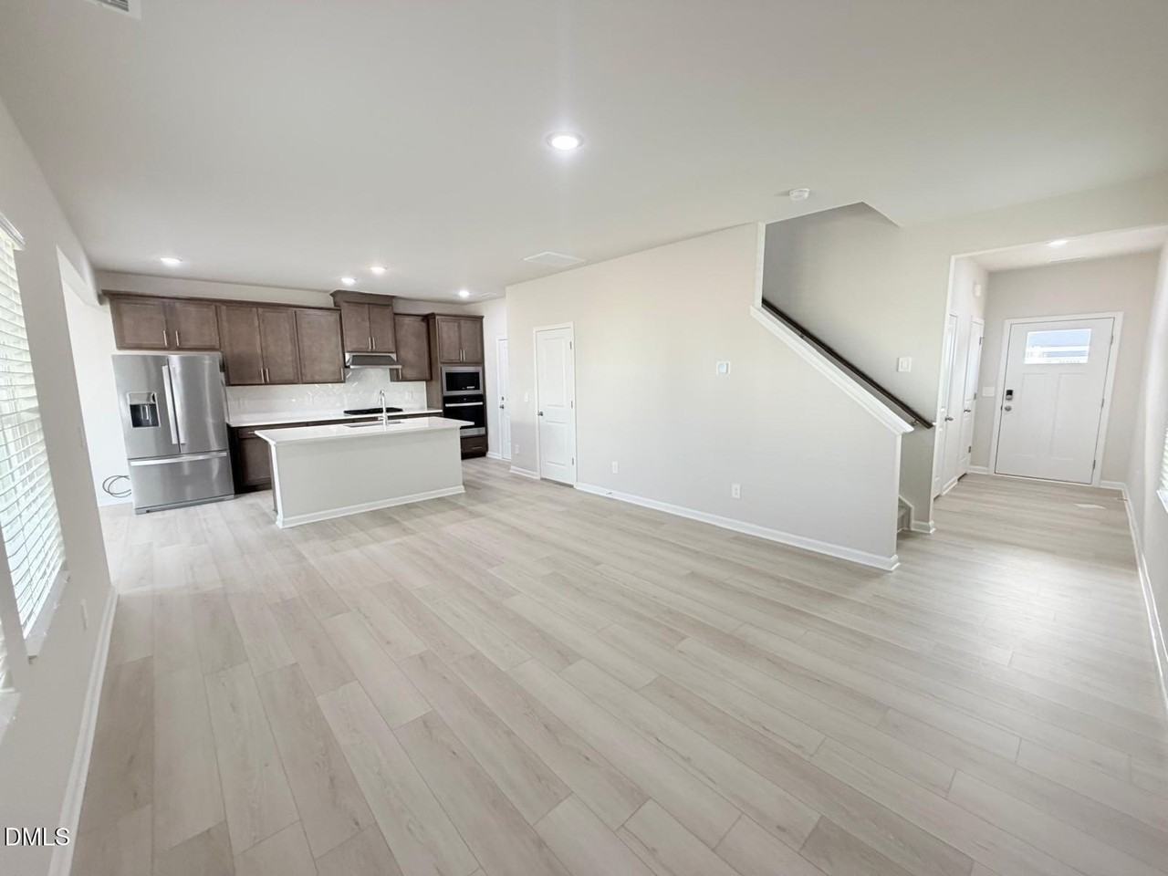 640 Red River Dr - Photo 7 of 42