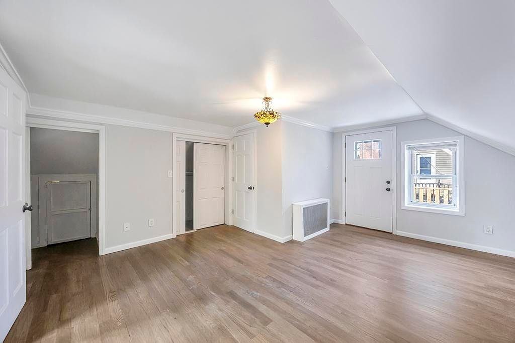 New Hyde Park Rd #NA - Photo 6 of 11