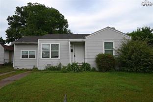 3016 Thomas Ave - Photo 1 of 1