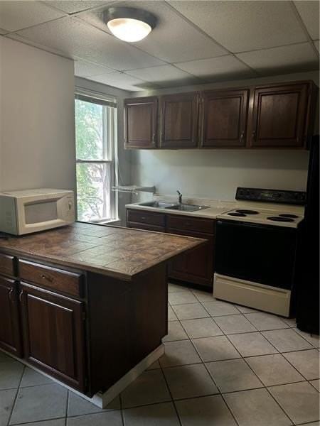 180 Oneida St - Photo 2 of 4