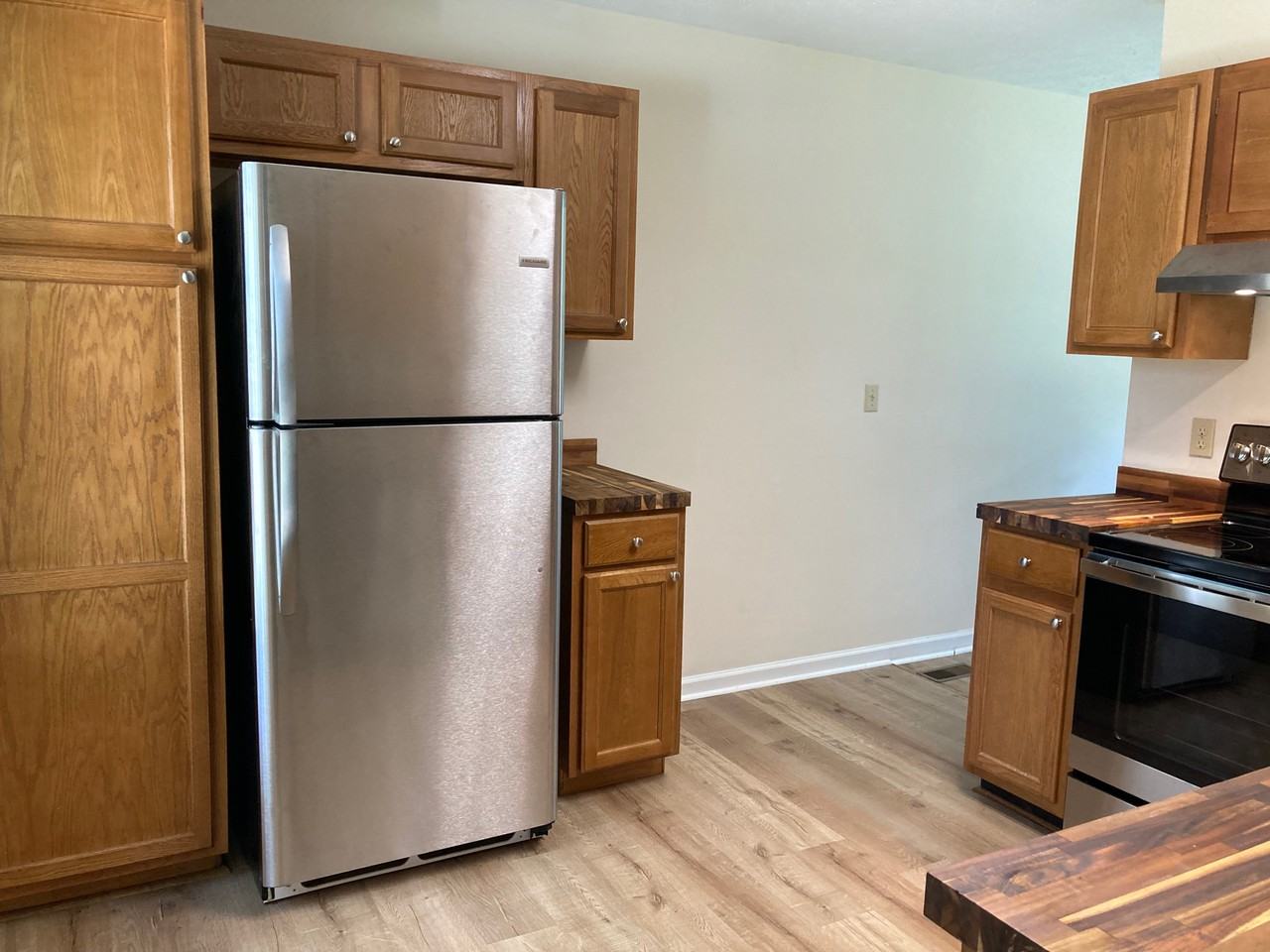 604 Windcrest Dr #NA - Photo 7 of 14