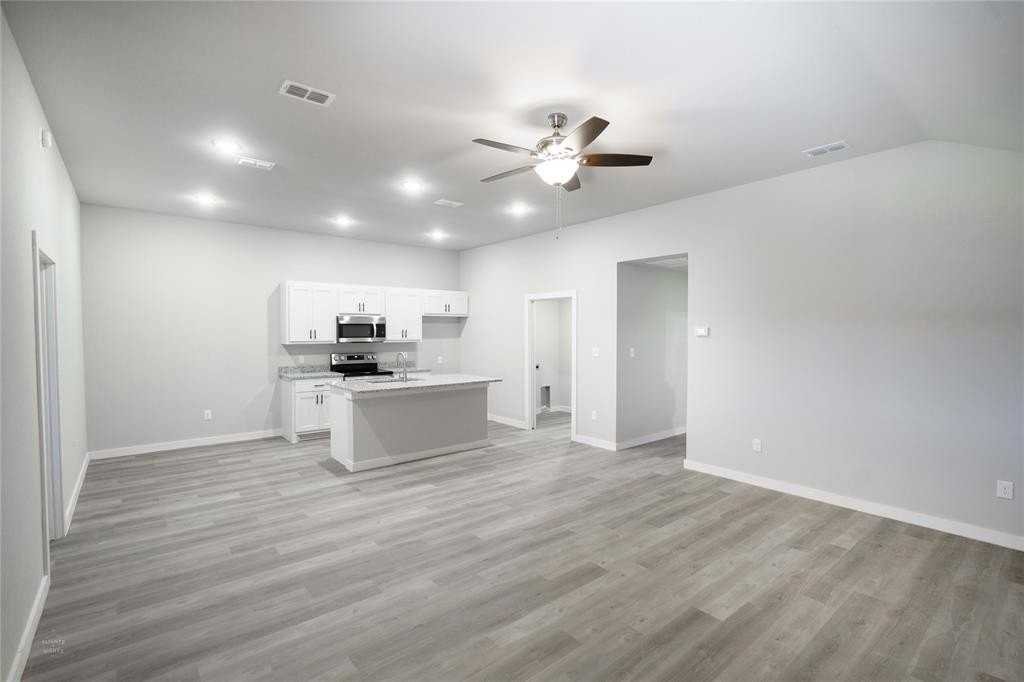 2620 Baron Ave - Photo 6 of 17