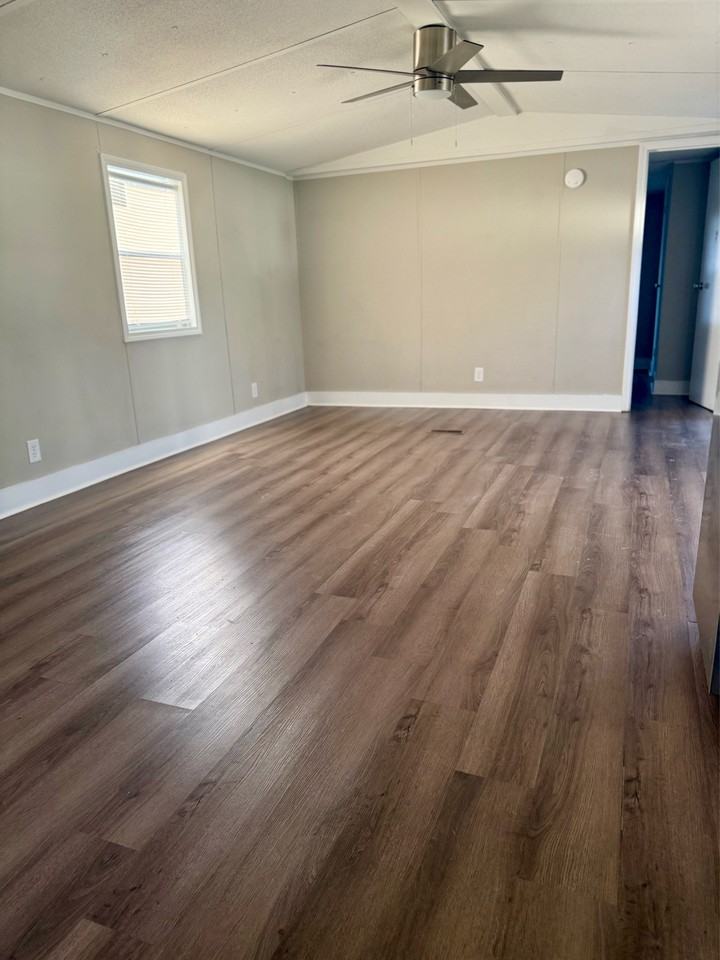 Richmond Hill MHP - Photo 5 of 8