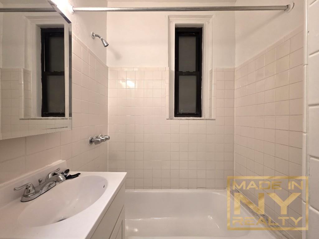 2521 31st Ave #D25 - Photo 4 of 6