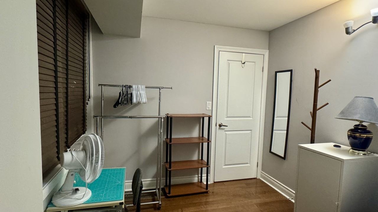 Jarvis St & Carlton St. - Photo 2 of 9