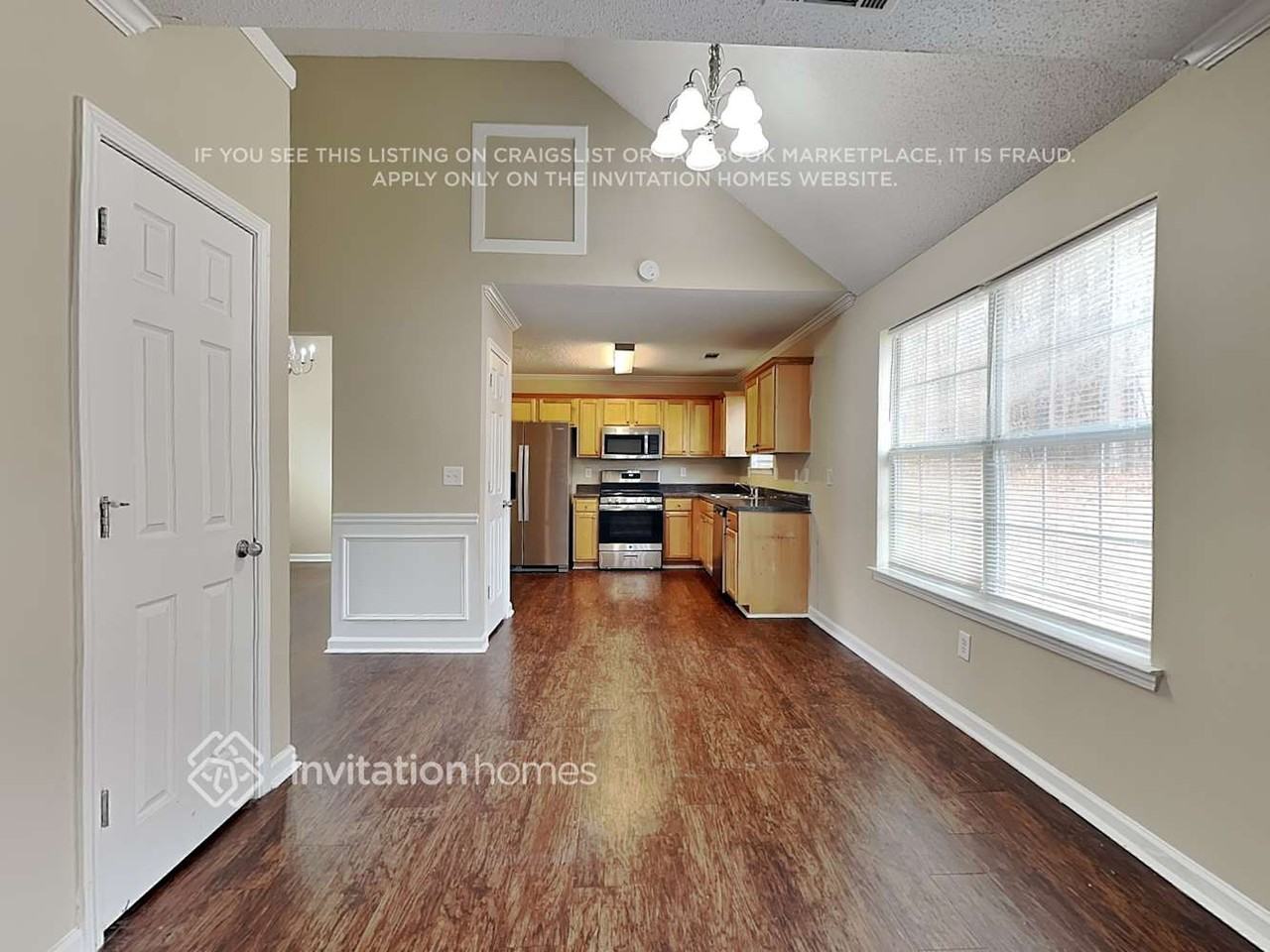 6942 Foxmoor Way - Photo 7 of 19