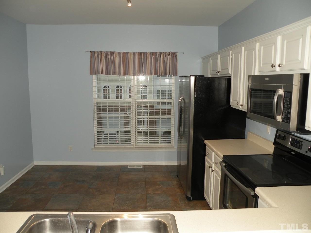 224 Ruby Walk Dr - Photo 7 of 21