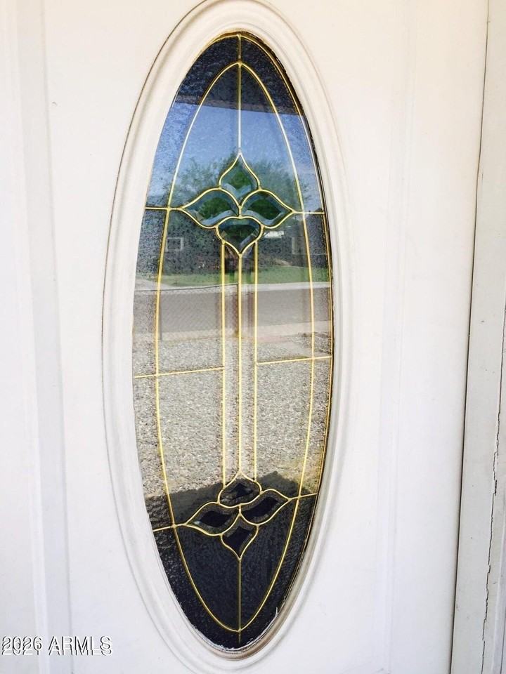 2317 N Mitchell St - Photo 3 of 10