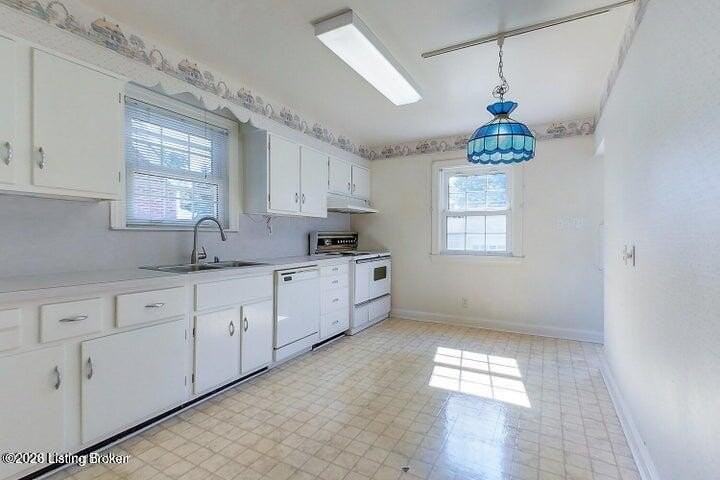 2126 Lancashire Ave - Photo 4 of 8