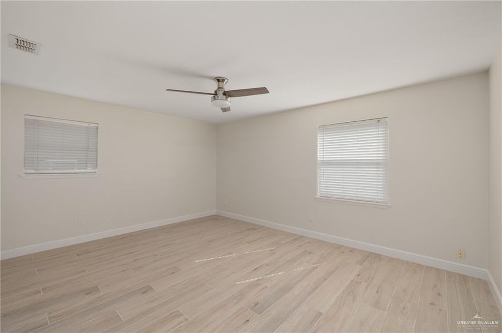 208 W Fern Ave - Photo 7 of 19