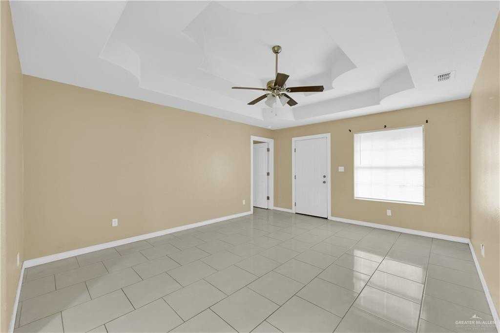 531 Tulip Cir - Photo 4 of 23