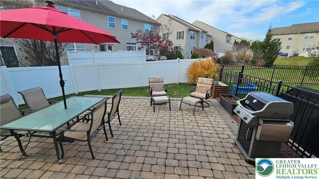 247 Milkweed Dr - Photo 7 of 32