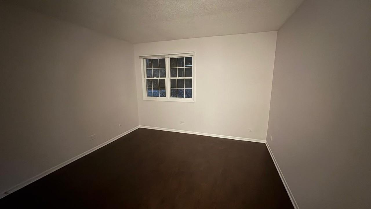 1125 Pleasant Run Dr Apt 806 #806 - Photo 6 of 9