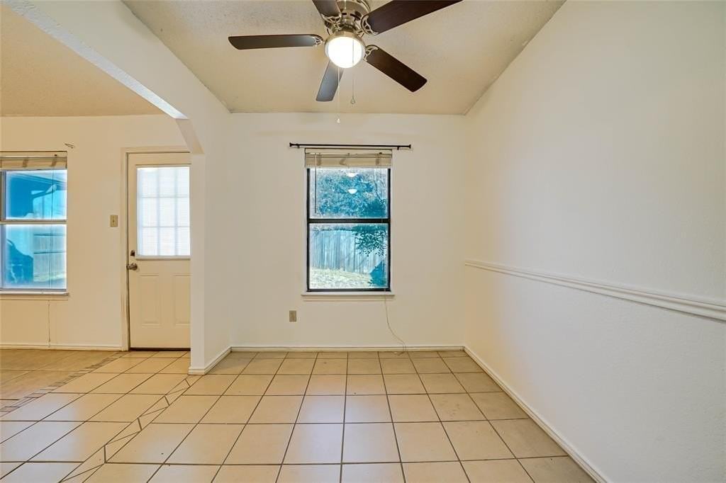 11323 Golden Triangle Cir - Photo 5 of 18