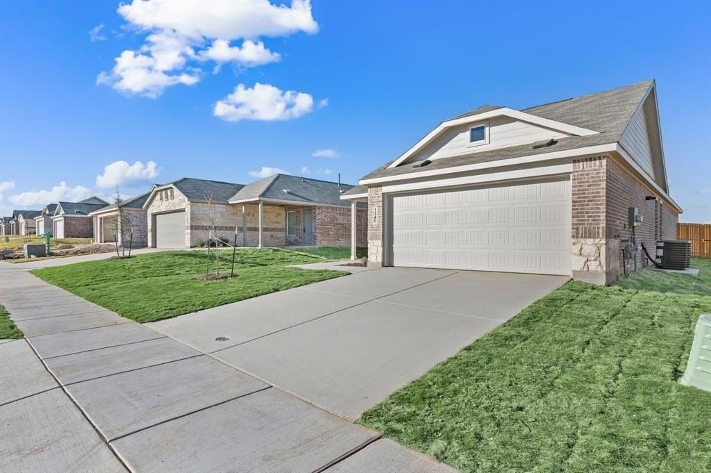 1340 Blazin Bronco Trl - Photo 4 of 38