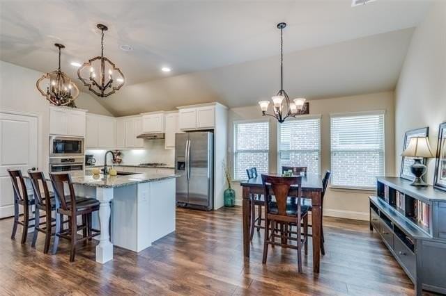 3523 Charleston Dr - Photo 6 of 21