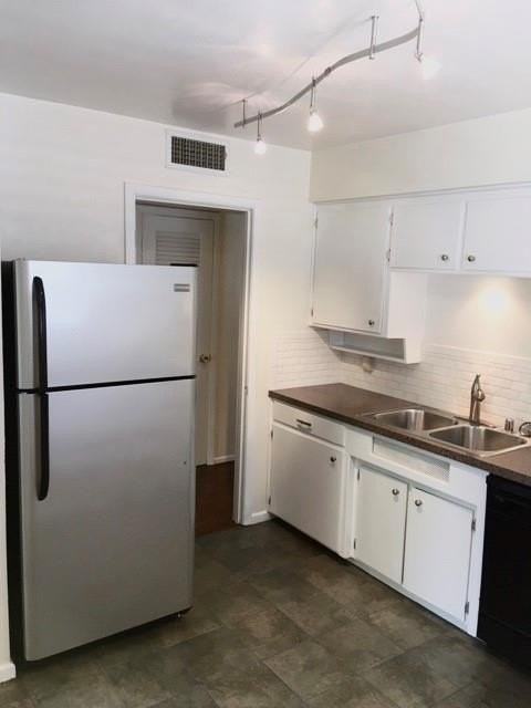 3812 Washburn Ave #F - Photo 7 of 13