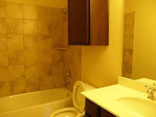 200 Rocky Pine Rd - Photo 7 of 10