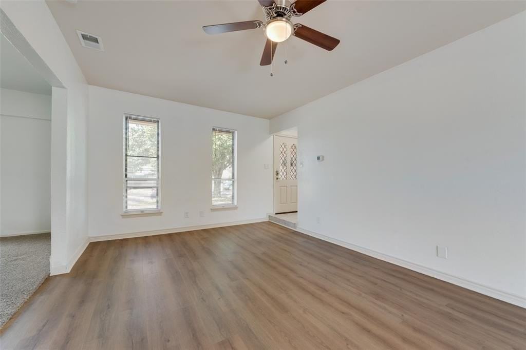 6214 Capestone Dr - Photo 6 of 20