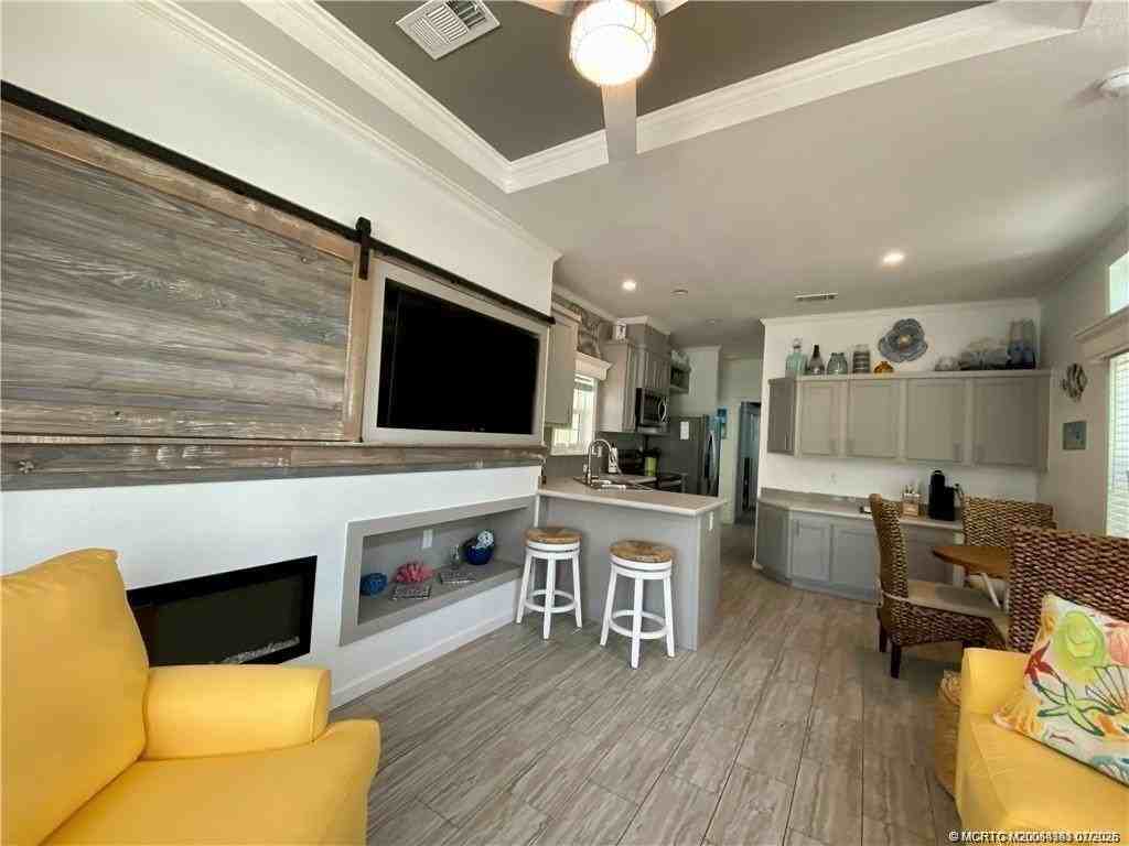 43 Ne Nautical Dr - Photo 6 of 27