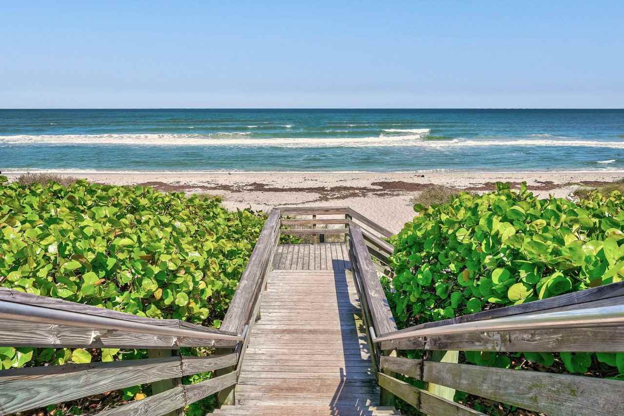 3069 Mainsail Cir - Photo 3 of 50